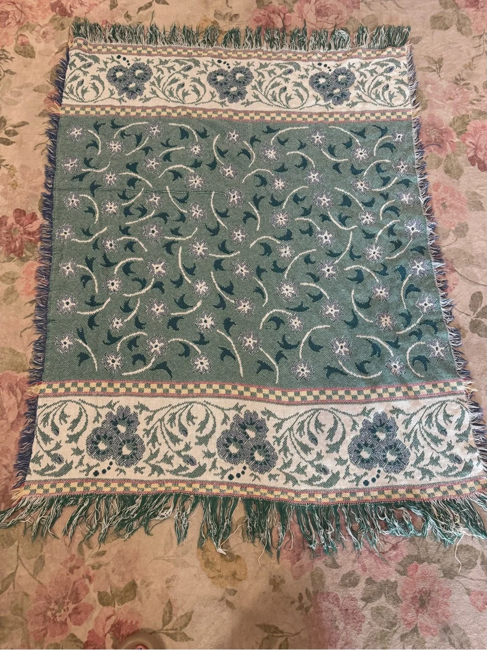 VTG Cottagecore Sage Green Floral Tapestry Throw Blanket 45x60 Fringe